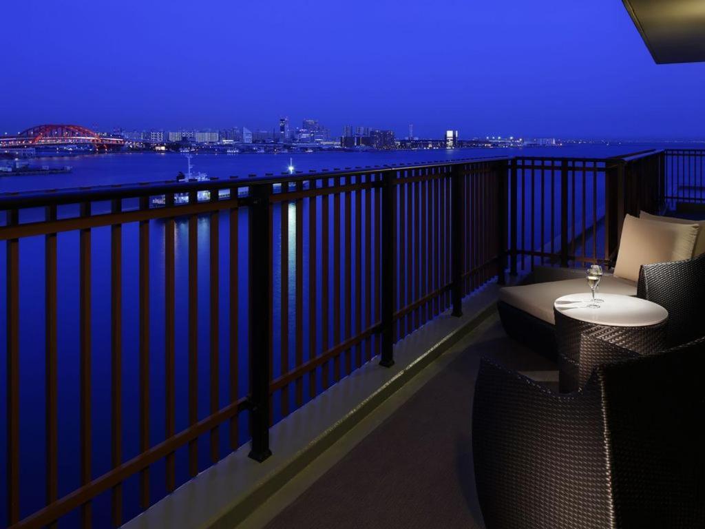 Отель Kobe Minato Onsen Ren (Adults Only) Экстерьер фото