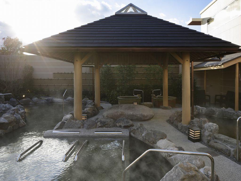 Отель Kobe Minato Onsen Ren (Adults Only) Экстерьер фото