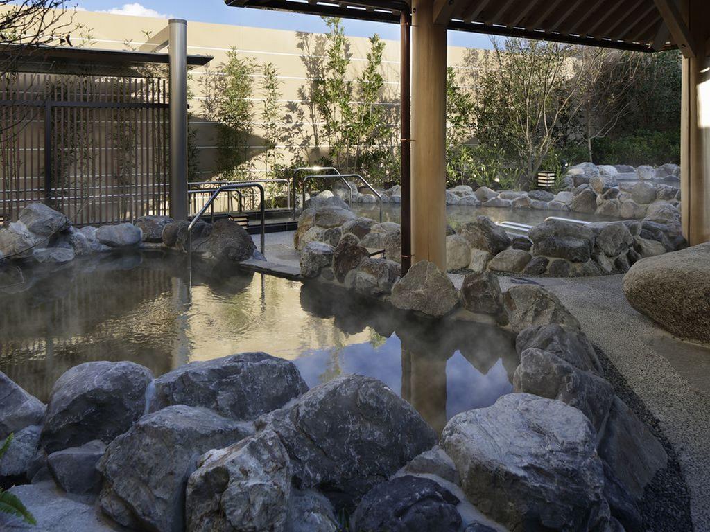 Отель Kobe Minato Onsen Ren (Adults Only) Экстерьер фото